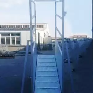 Adjustable Cattle Loading Ramp