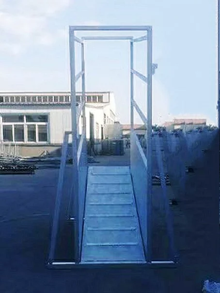 Adjustable Cattle Loading Ramp