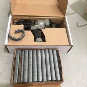 C24 Hog Ring C Clips (10000pcs/box)